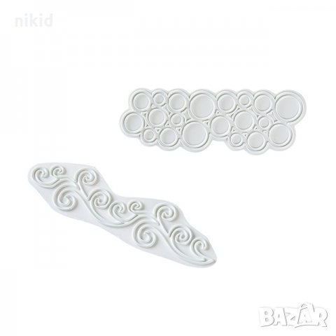 2 бр големи кръгчета и вълнички пластмасови релефни резци  за сладки бисквитки