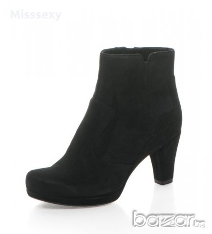 ПРОМО 🍊 CLARKS 🍊 Дамски черни боти от ест. велур CLARKS ARTISAN 35½ и 36 номер нови с кутия, снимка 11 - Дамски боти - 20635639