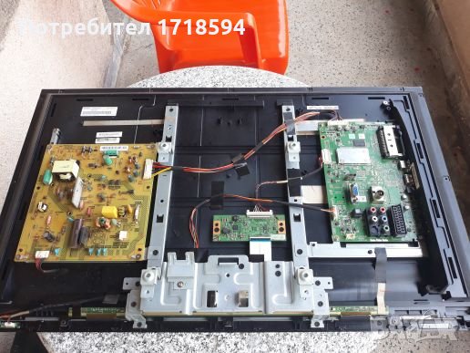  Tоshiba 32E2533D за части , снимка 4 - Телевизори - 25964449