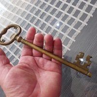  Голям бронзов ключ , снимка 2 - Антикварни и старинни предмети - 22676731