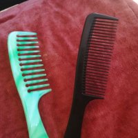 Нов комплект от 2 броя гребени за коса с широки и тесни зъбци в черно и зелено, снимка 8 - Аксесоари за коса - 21577378