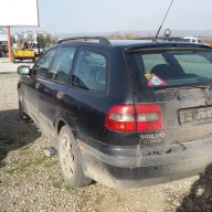 Volvo V40 1.8 t4 на части, снимка 3 - Автомобили и джипове - 13690483