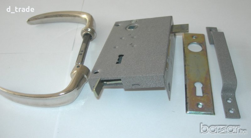 БРАВА ВЪНШНА ЗА КОВАНА ( СТАРА ) ВРАТА ЛЯВА/ДЯСНА, снимка 1