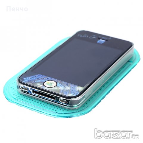 Лепяща силиконова поставка за мобилни телефони пад за табло на кола 2 бр. , снимка 8 - Аксесоари и консумативи - 19951103