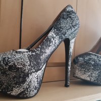 Нови елегантни, бални,  официални обувки на ток, платформа, - 38,39, снимка 3 - Дамски елегантни обувки - 24768146