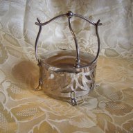 Старинна захарница от метал и стъкло., снимка 1 - Антикварни и старинни предмети - 14230446