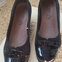 Черни обувки естествен велур марка Lasocki, снимка 8 - Дамски ежедневни обувки - 21676335