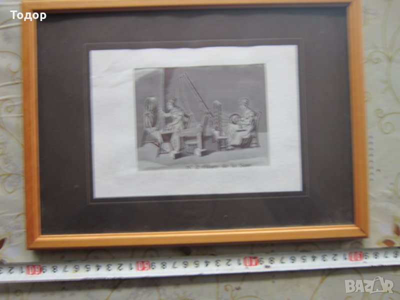 Невероятна стара картина върху тъкана коприна , снимка 1