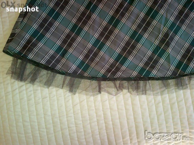 Нова Рокля Тафта Зелено бяло Черно Сиво, снимка 3 - Рокли - 11209523