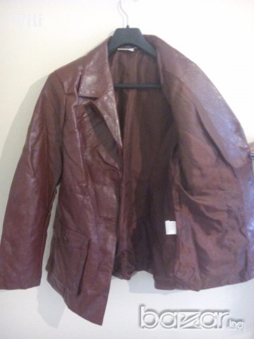 Дамско сако - еко кожа - висококачествена - като ново !, снимка 2 - Сака - 15814212