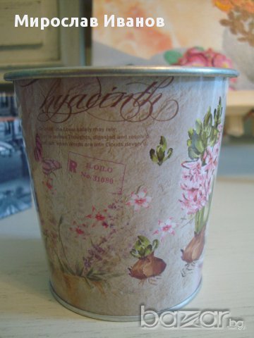 метални кофички с дизайн на цветя, снимка 1