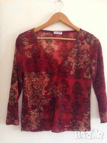 Червена блуза, снимка 2 - Блузи с дълъг ръкав и пуловери - 24452748