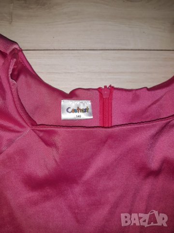 Детска розова рокля марка Conrast с панделки на раменете и с воал на полата , снимка 3 - Детски рокли и поли - 23703174