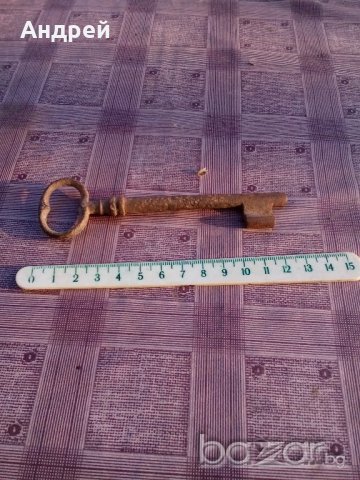 Старинен ключ, снимка 3 - Антикварни и старинни предмети - 19495696