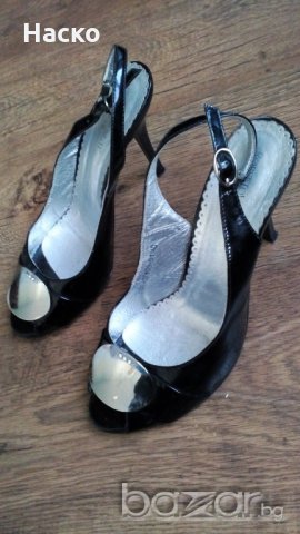 Roberto Venuti ,дамски обувки с ток, снимка 1 - Дамски обувки на ток - 11792600