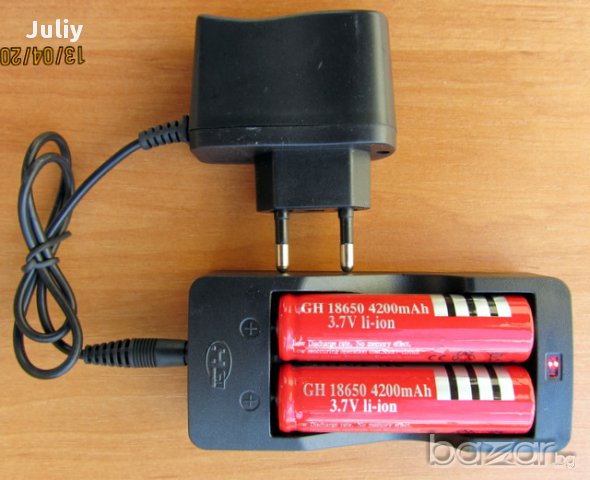 Мощен прожектор Police 120000w / Xml-t6 / 5 Watt /с две батерии /, снимка 10 - Прожектори - 8298496