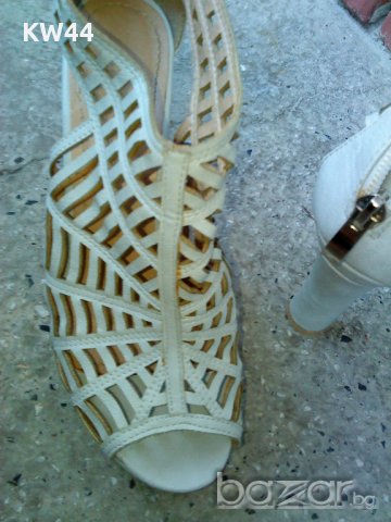 Сиви обувки, снимка 6 - Дамски обувки на ток - 18557078