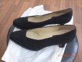 продавам дамски обувки-естествен велур-черни, снимка 2