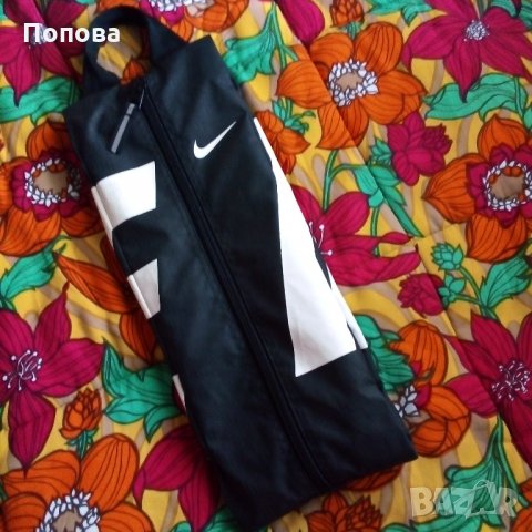 ' NiKE'оригинална, снимка 3 - Чанти - 25259127