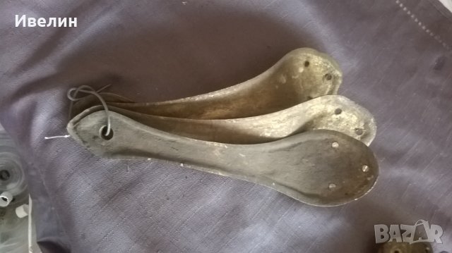 пет стари бронзови апликации,декорации, снимка 4 - Антикварни и старинни предмети - 24805617