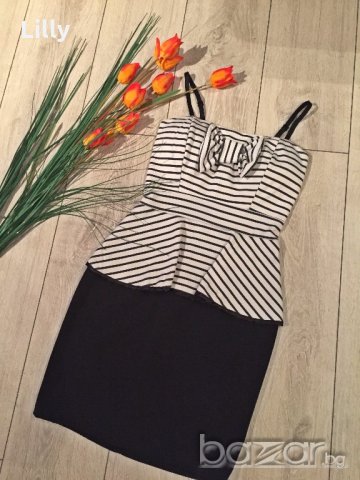 Елегантна рокля