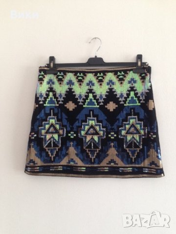 Уникална пола с паети, снимка 2 - Поли - 22276238