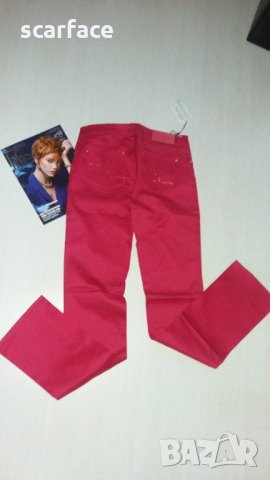 СТРАХОТНИ Дамски панталон Zara ОРИГИНАЛ, снимка 2 - Дънки - 21946379