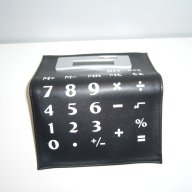 Кожен калкулатор – Нов, снимка 1 - Други - 11752487