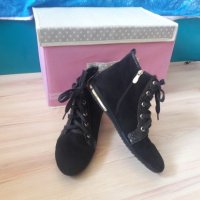 Дамски обувки в черно, снимка 2 - Дамски боти - 22689061