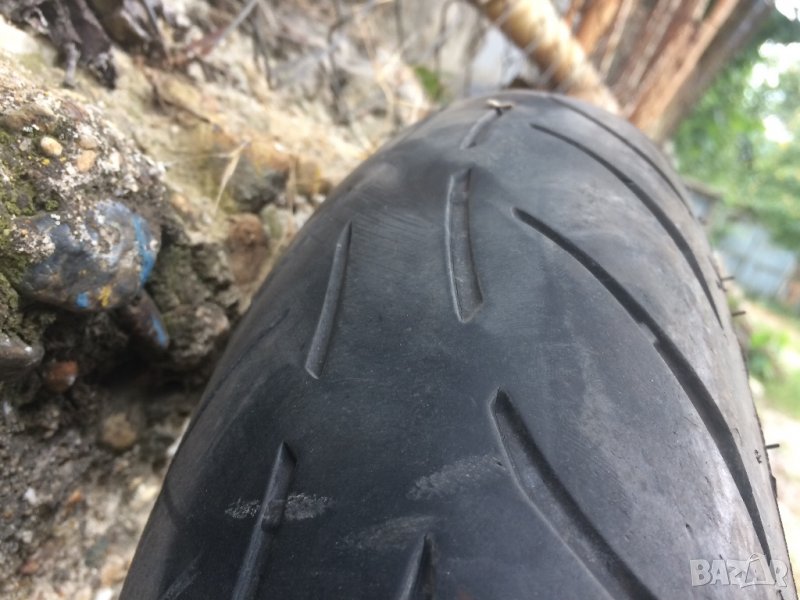 Мото гума - Предна 120 70 17, снимка 1