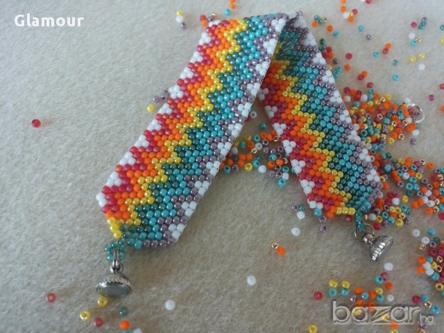 Гривна от мъниста, снимка 3 - Гривни - 15260559