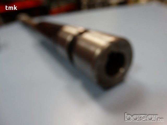Карданен вал за металорежеща машина, снимка 2 - Резервни части за машини - 18421258