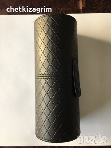 Голям кожен цилиндричен калъф за съхранение на Вашите четки за грим! , снимка 9 - Декоративна козметика - 24432894