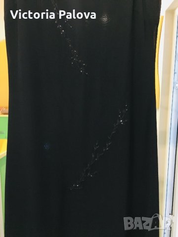 Красива удобна черна рокля, снимка 3 - Рокли - 25789076