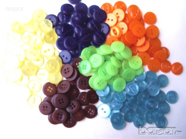 Копчета пластмаса 20 мм с 4 дупки , снимка 12 - Други - 21274986