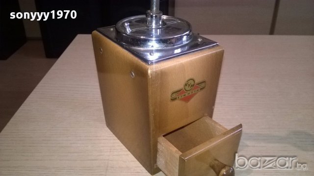 Kym=kym-красива ретро мелница-17х11х8см-внос швеицария, снимка 13 - Антикварни и старинни предмети - 18137449