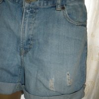 H&M-къси дънкови гащи, снимка 4 - Къси панталони и бермуди - 21137876