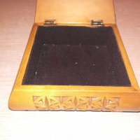 ретро дървена кутия с дърворезба-15х15х7см-внос швеицария, снимка 9 - Колекции - 20121652