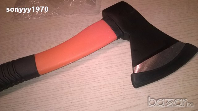 Яка брадва с фибро дръжка и гумена ръкохватка 40/15см/600гр, снимка 3 - Градински инструменти - 16367882