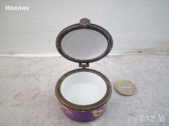 стара кутийка от костен порцелан, снимка 3 - Антикварни и старинни предмети - 21771174