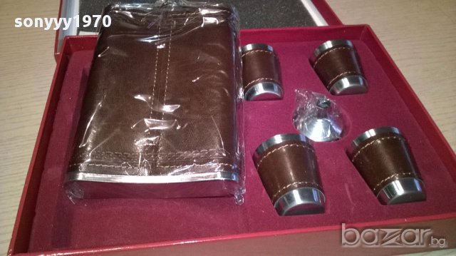 Jack daniels нов подаръчен комплект-24/18/4см-внос швеицария, снимка 11 - Антикварни и старинни предмети - 16341229