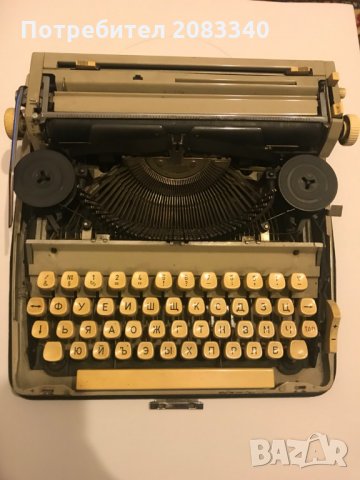 Стара ретро пишеща машина, снимка 2 - Антикварни и старинни предмети - 23857148