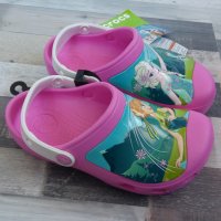 Нови! Crocs Frozen / Крокс Замръзналото кралство / Елза и Ана, снимка 3 - Детски сандали и чехли - 25408162