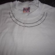 1081: Бяла блузка с камъни - 6,50 лв., снимка 2 - Детски Блузи и туники - 17694160