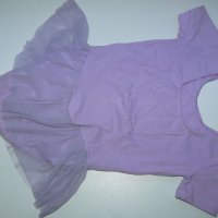 Трико бледо лилаво, къс ръкав, с пришита поличка от тюл - 32 размер, 8-10години, снимка 6 - Детски рокли и поли - 22795522