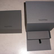 Кутия от часовник Valentino - Сива, снимка 1 - Други - 10300140