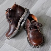 Обувки детски, снимка 1 - Детски маратонки - 21498172