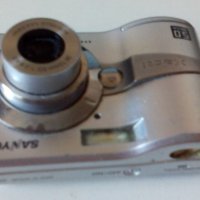 фотоапарат Sanyo Xacti VPC-S50EX за колекция и части, снимка 1 - Фотоапарати - 21642375