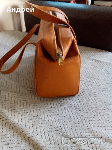 Стара кожена дамска чанта #2, снимка 2 - Антикварни и старинни предмети - 20669837