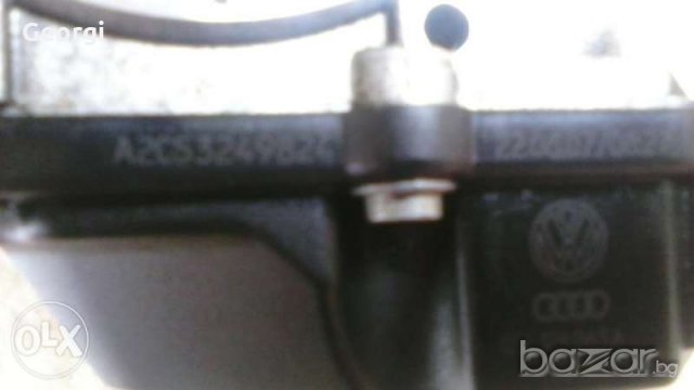 Дроселова клапа от Ауди А3 2.0тди, снимка 2 - Части - 19710752